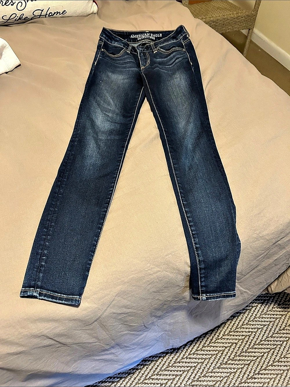 Set of 3 jeans , two skinny jeans and one boyfriend cut.